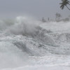 Не менее 74 китайских рыбаков пропали без вести из-за тайфуна «Вутип»