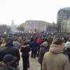 На Михайловской площади уже собралось около 10 тысяч митингующих, а также более 10 дипломатов