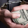 Судья за взятку в $3тыс. хотел отпустить виновника смертельного ДТП, но не успел — его задержали