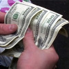 Чиновница попалась на взятке в $500