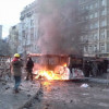 На Грушевского уже вышло около трех тысяч человек