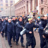 МВД применит оружие, чтобы освободить «захваченных» бойцов ВВ, которые ранее добровольно сдались