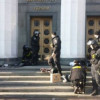 Депутаты собираются в Раде, охрана пыталась не пустить журналистов