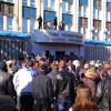 Из здания СБУ в Луганске уже освободили 56 человек