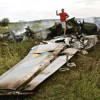 Мародерство процветает: жители Луганской области разбирают сбитый АН-26 на цветмет (ФОТО)