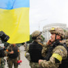 Государственный флаг установлен над горсоветом Константиновки