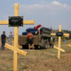 Кремль запугивает родителей погибших в Украине российских солдат — NYT