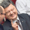 Порошенко просит своих депутатов поддержать Яценюка при одном условии