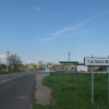 При обстреле пригорода Мариуполя повреждены дома, есть раненые