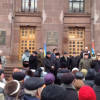 Пенсионеры пикетируют КГГА