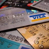 Россиянам снижают лимиты по кредитным картам