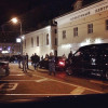 Кабаеву, которая ночью пила кофе в кафе, охраняла рота автоматчиков (ФОТО)