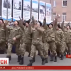 В Харькове досрочно выпустили из военного университета три сотни авиаторов  (ВИДЕО)