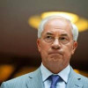 Военная прокуратура объявила подозрение экс-премьеру Азарову