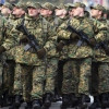 Порошенко предлагает Раде увеличить численность армии до 250 тыс. человек