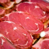 Мясо становится для украинцев деликатесом