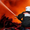 В Киеве из горящей высотки эвакуировали 32 жильцов