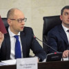 Яценюк двигает на пост главы ФГИУ Билоуса, изгнанного раннее из правительства за коррупцию