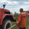 Спасатели третьи сутки борются с последствиями возгорания травы в Зоне отчуждения
