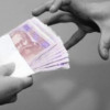 Псевдоволонтер «отмыл» 200 миллионов гривен