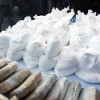 В парижском аэропорту изъята рекордная партия кокаина весом в 1,3 тонны