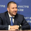 Брат главы Миндоходов — Клименка, скупает недвижимость и земли Донецка
