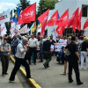 Евромайдановцы с утра пикетируют Захарченка
