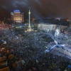 Новый год на Майдане Независимости встретили десятки тысяч человек (ВИДЕО)