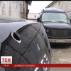 В Жулянах расстреляли элитные автомобили, которые могли принадлежать семье Януковича (ФОТО)