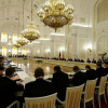 В связи с событиями в Украине, Путин в срочном порядке собрал Совет безопасности