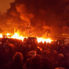 На Грушевского непонятная активность — шины на некоторое время потушили, а потом зажгли снова (ОнлайнТрансляция)