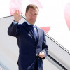 Медведев прилетел в Крым