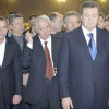 Великобритания заморозила счета Януковича и Ко
