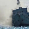 Российские оккупанты взорвали еще один корабль (ВИДЕО)