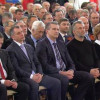 Медведев заснул во время речи своего «патрона» ? (ФОТО)
