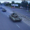 Через Луганск в сторону Алчевска проехала колонна военной техники боевиков с танком (ФОТО)