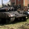 Украинские танкисты под Торезом попали в плен вместе с танком