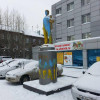 В Новосибирске танк и памятник Ленину раскрасили в цвета украинского флага (ФОТО)