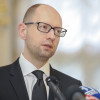 Яценюк обсудит с генсеком НАТО возобновление евроатлантического курса Украины