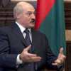 Лукашенко просит даже не пытаться помешать ему снова стать президентом