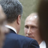 Нетронутый алкоголь и личные ссоры Порошенко с Путиным. Spiegel описал закрытые переговоры в Минске