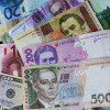 НБУ укрепил официальный курс гривны до уровня 22,79 грн/€