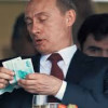 Путин урезал на 10% зарплату себе, Медведеву и сотрудникам госаппарата