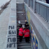 В Киеве обрушилась часть недостроенного моста. Пострадал человек