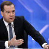 Медведев сравнил Крым с падением Берлинской стены