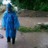 Мощный ливень затопил окопы возле Мариуполя