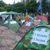 Молдавские «майдановцы» обживаются: утепляют палатки, завели парикмахера